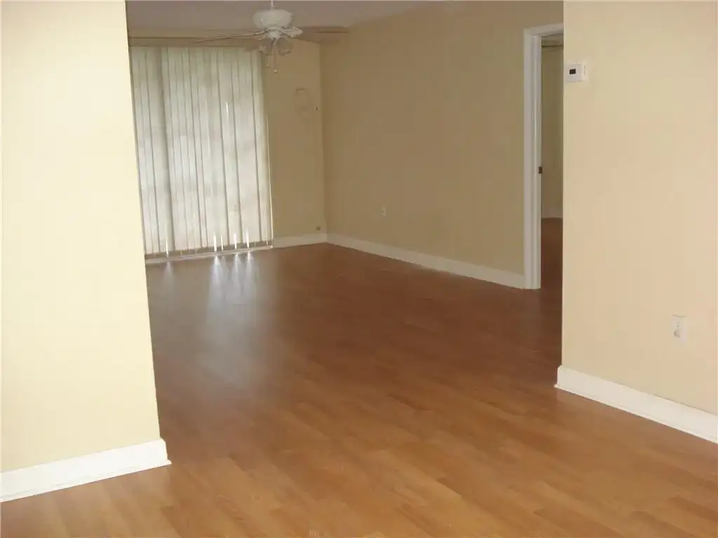 1681 NW 70th Avenue # 403, Plantation FL 33313 photo 4