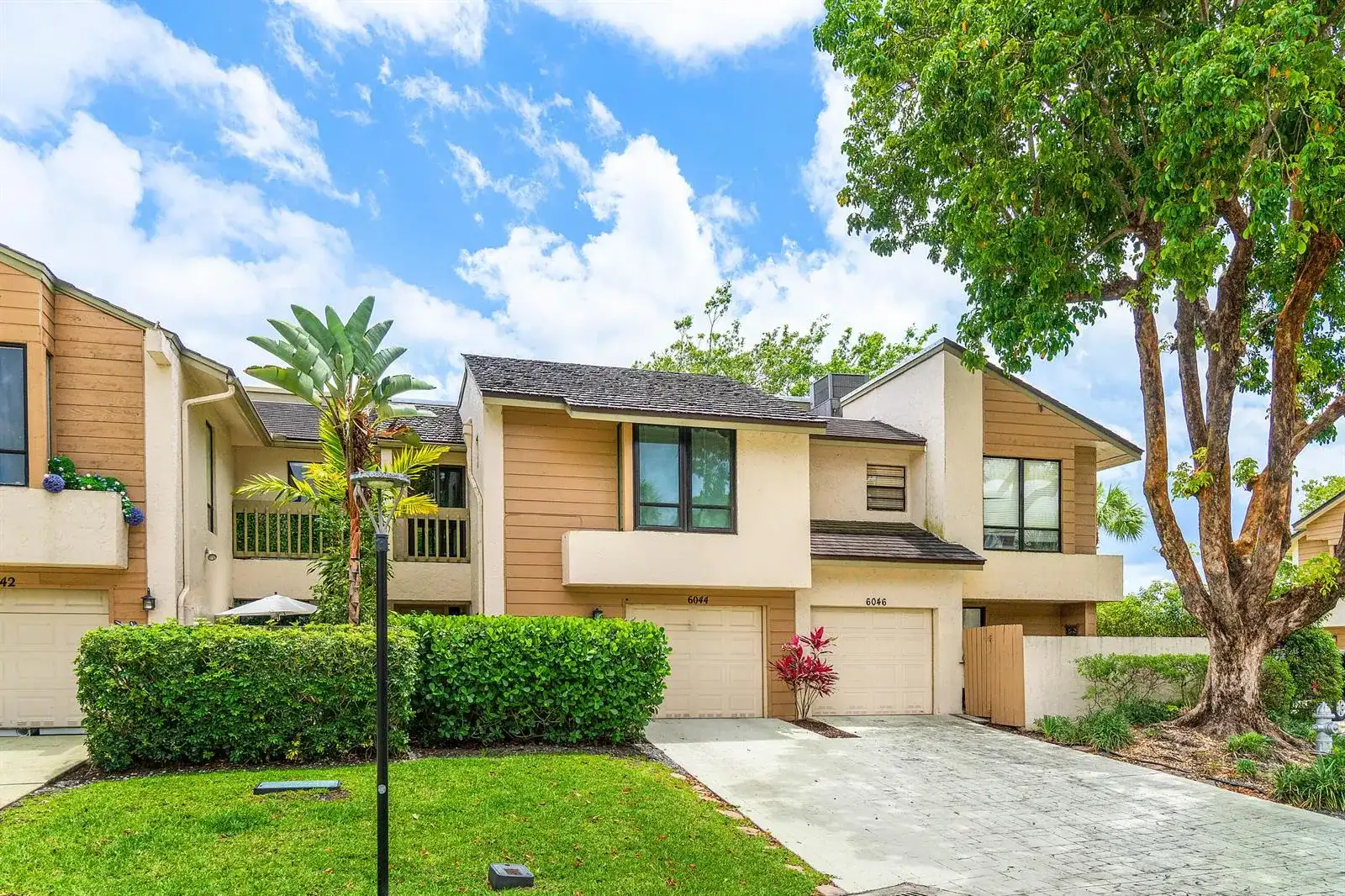 6044 Glendale Drive, Boca Raton FL 33433