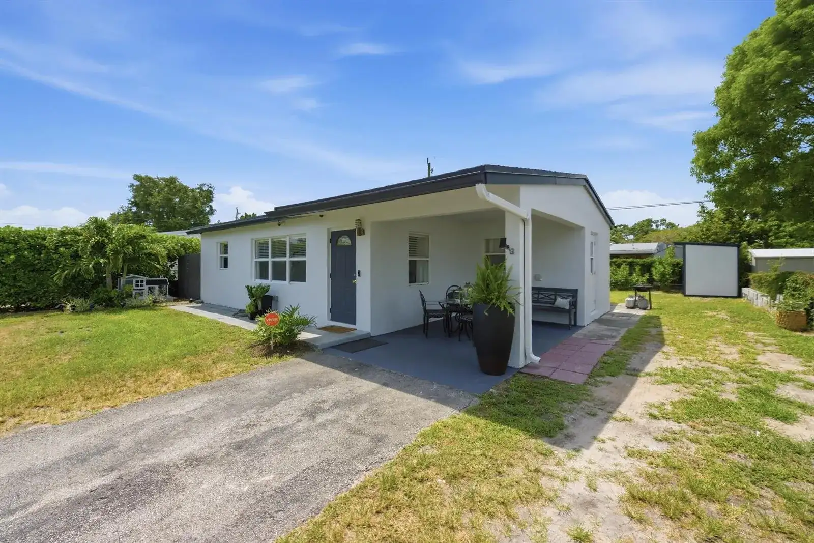 330 NE 59th Court, Oakland Park FL 33334 photo 2