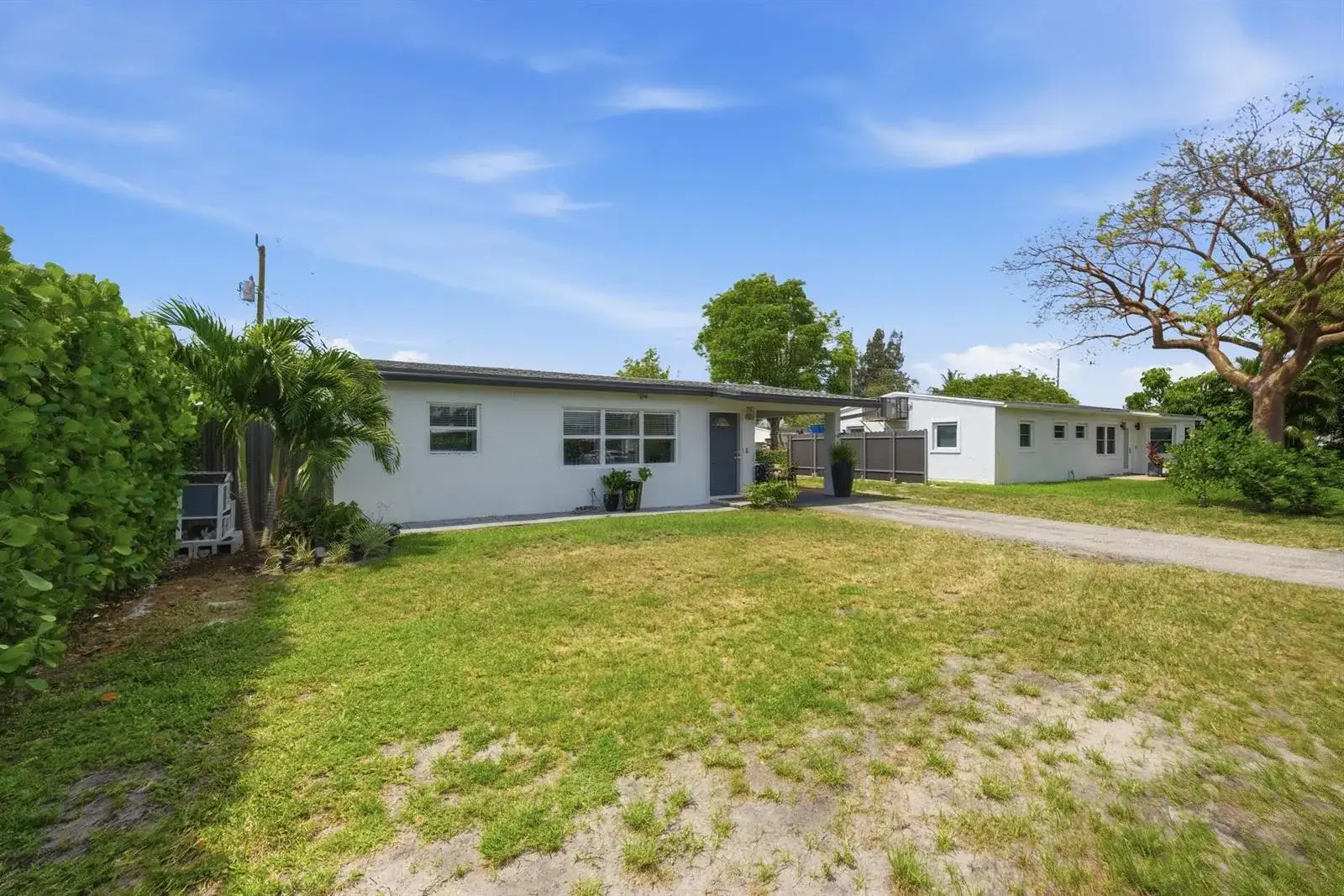 330 NE 59th Court, Oakland Park FL 33334 photo 4