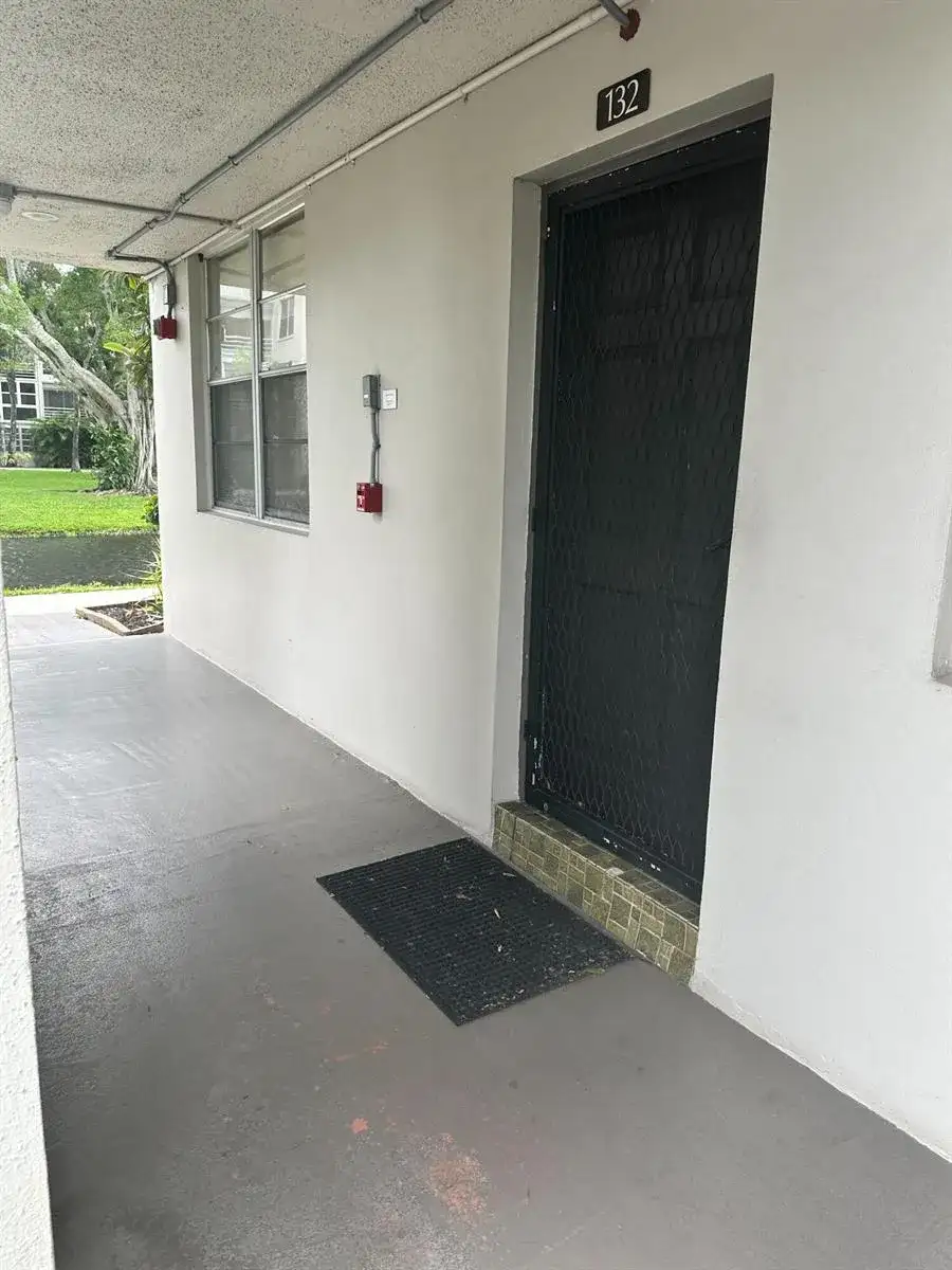 4850 NW 29th Court # 132, Lauderdale Lakes FL 33313 photo 2