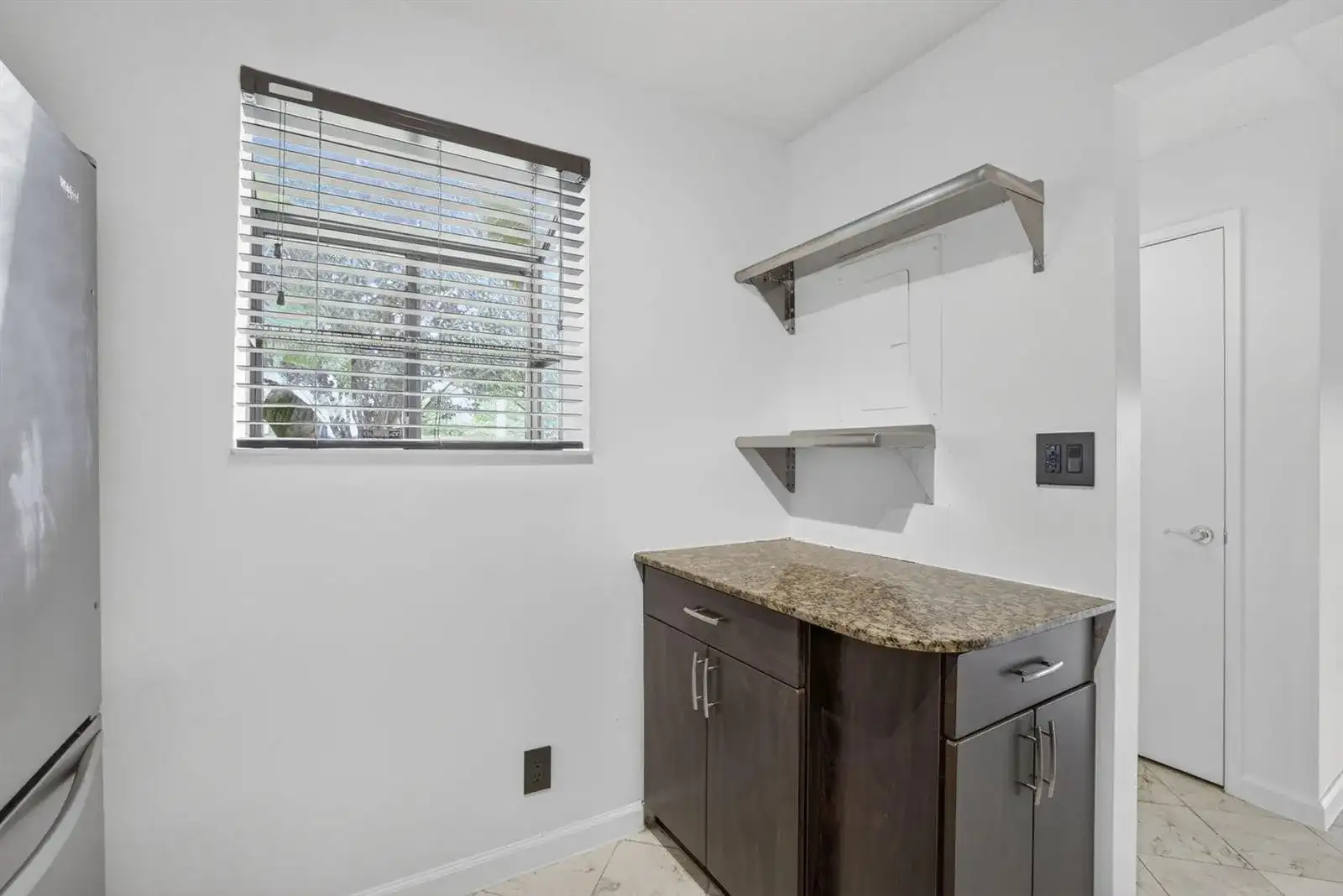 3041 N Oakland Forest Drive # 103, Oakland Park FL 33309 photo 5