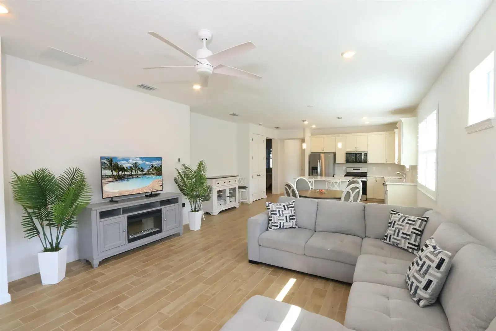 14011 SW Gingerline Drive, Port St. Lucie FL 34987 photo 3