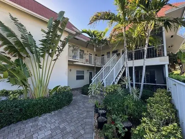 1361 NE 27 Way, Pompano Beach FL 33062
