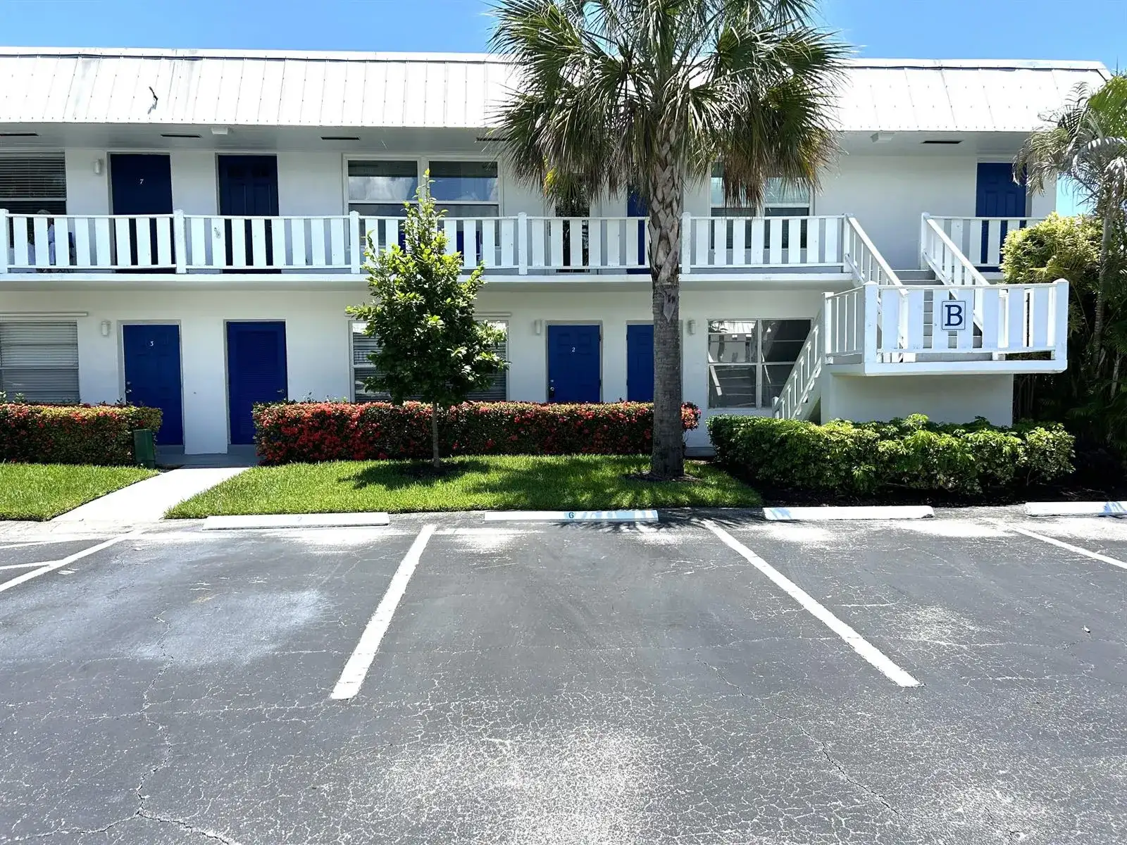 2929 SE Ocean Boulevard # 2, Stuart FL 34996 photo 3
