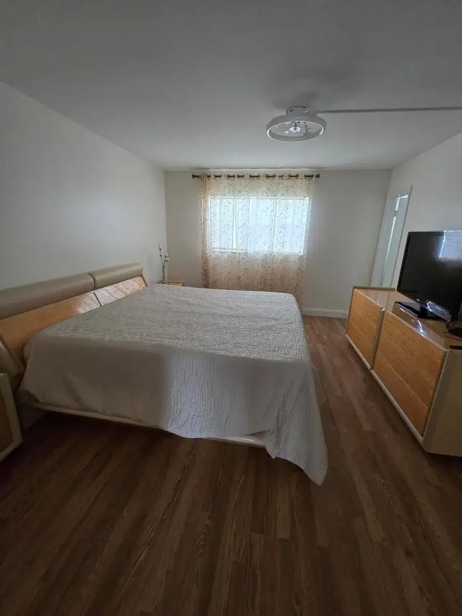 103 Oxford 400, West Palm Beach FL 33417 photo 3