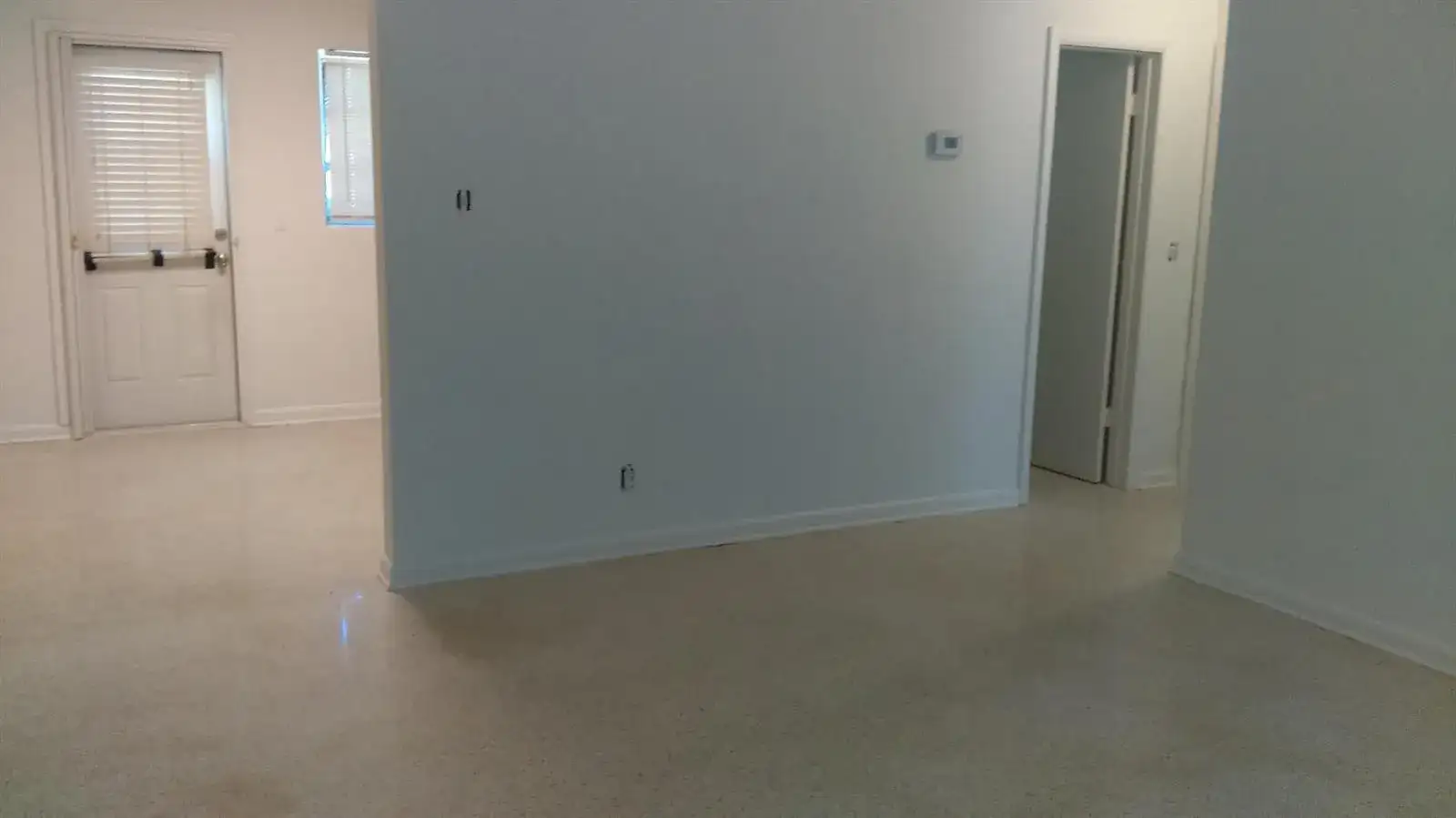 828 Prosperity Farms Road, North Palm Beach FL 33408 photo 4