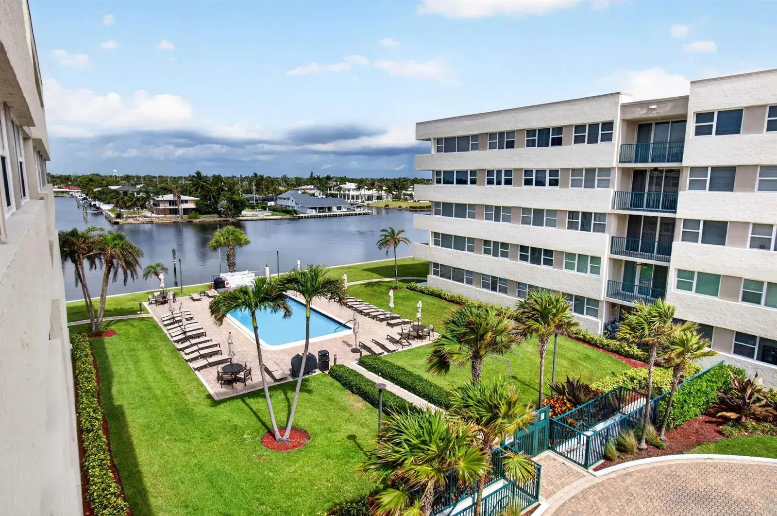 1236 Hillsboro Mile # 406, Hillsboro Beach FL 33062