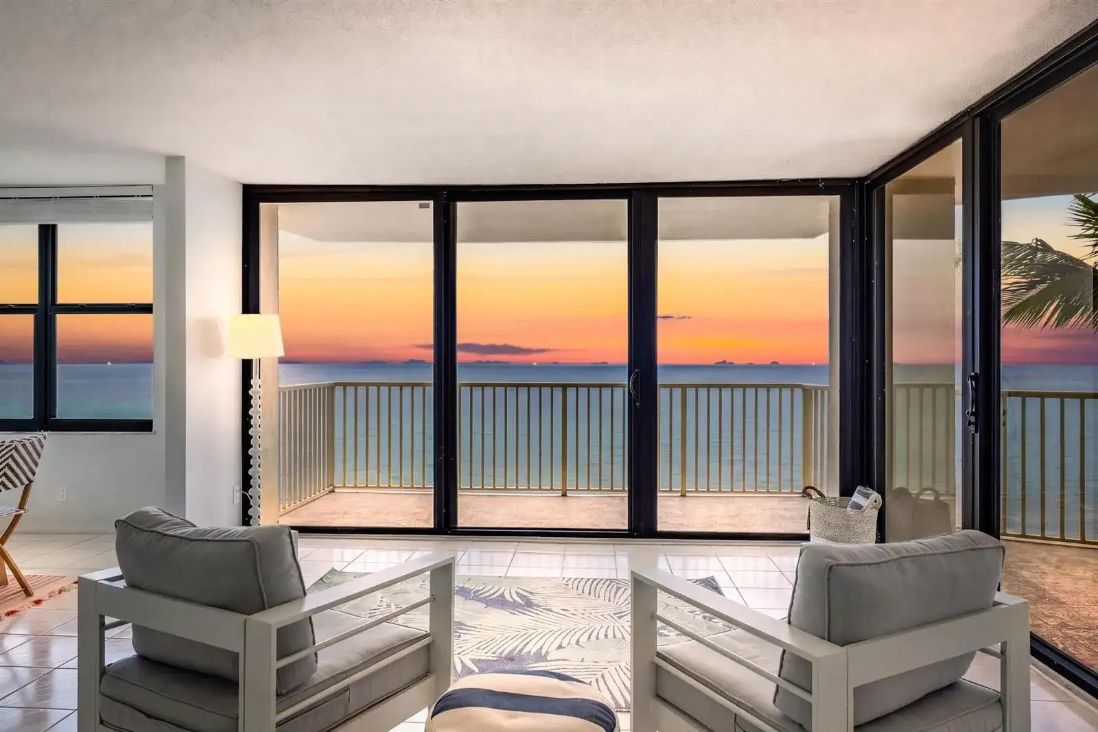 5480 N Ocean Drive, Singer Island FL 33404 photo 3