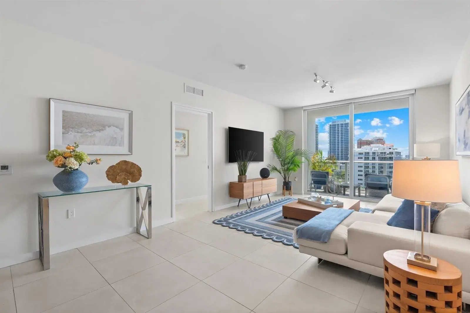 401 N Birch Road # 1102, Fort Lauderdale FL 33304