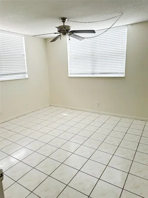 1830 Dixianna Street # 201, Hollywood FL 33020