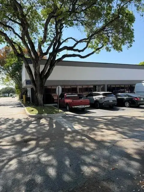 2560 N Powerline Road # 201, Pompano Beach FL 33060