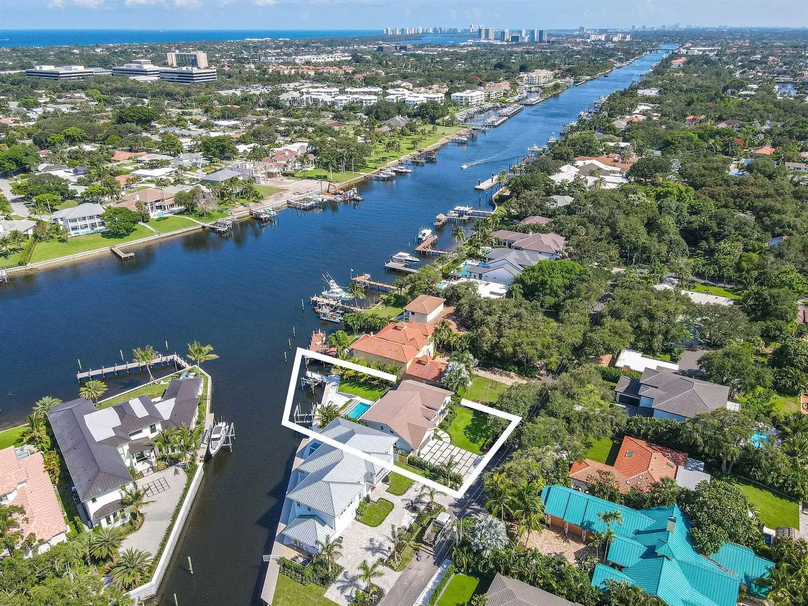 12880 S Shore Drive, Palm Beach Gardens FL 33410 photo 5