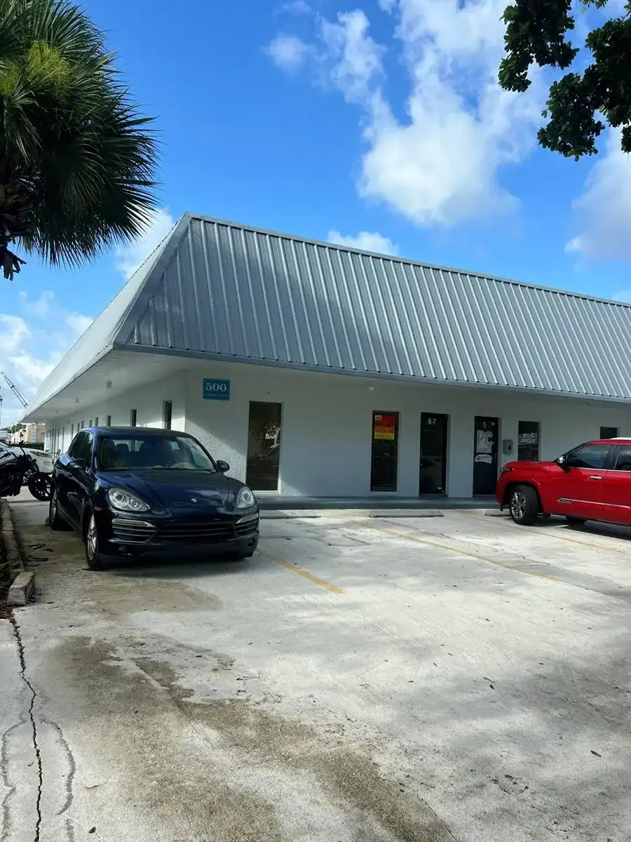 500 Commerce Way Way W # 7, Jupiter FL 33458