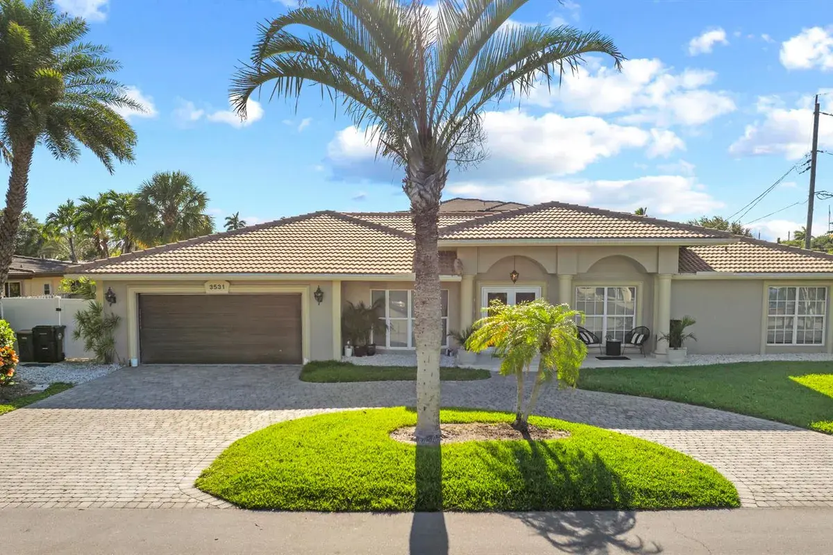 3531 NE 30th Avenue, Lighthouse Point FL 33064