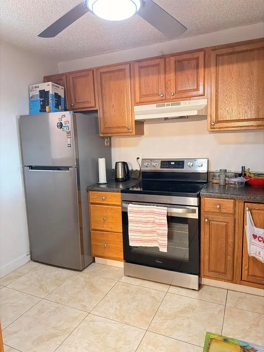2800 Somerset Drive # 201j, Lauderdale Lakes FL 33311 photo 5