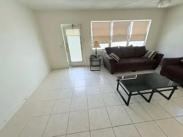 128 Upminster F, Deerfield Beach FL 33442