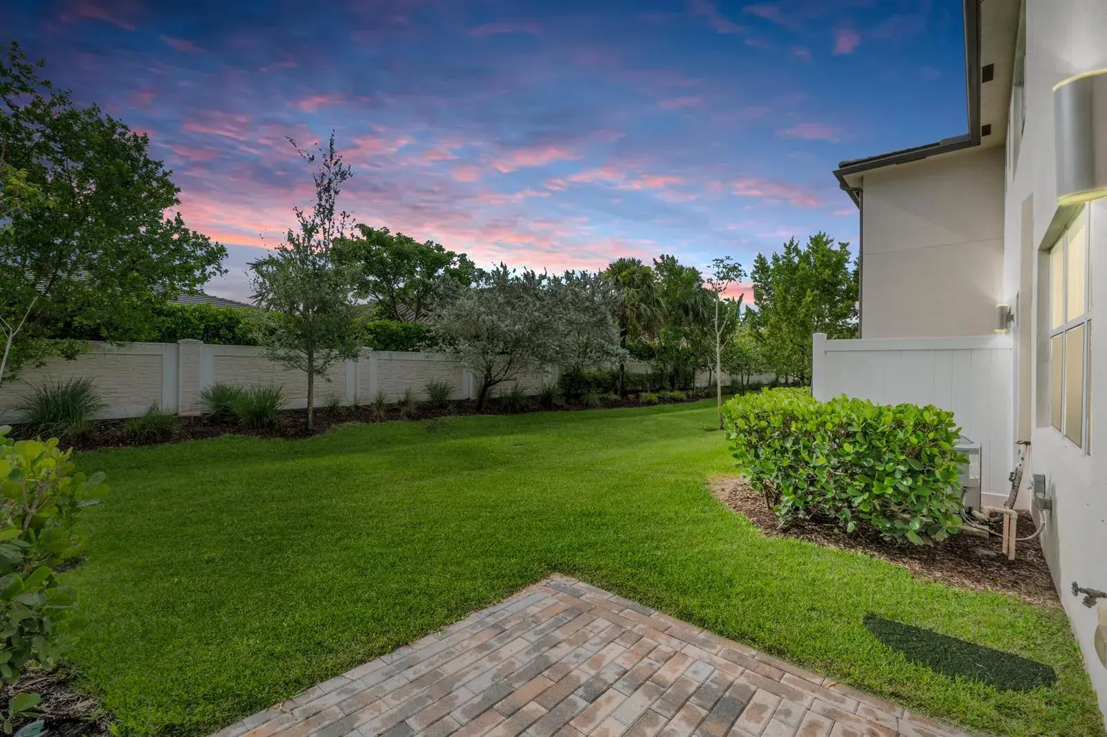 4969 Navali Drive, Lake Worth FL 33467