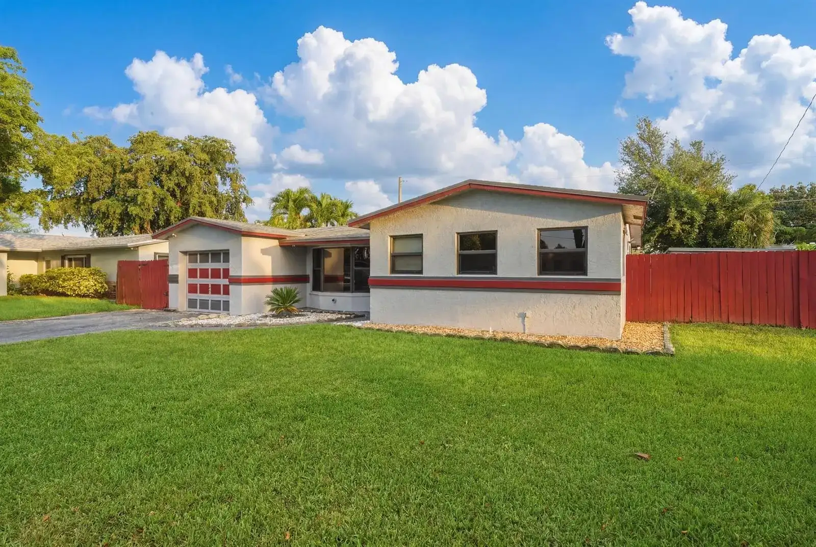 4841 NW 19th Street, Lauderhill FL 33313 photo 3