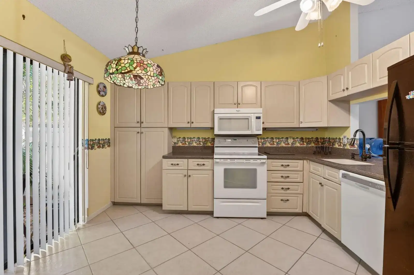3210 S Carambola Cir Circle S, Coconut Creek FL 33066 photo 2