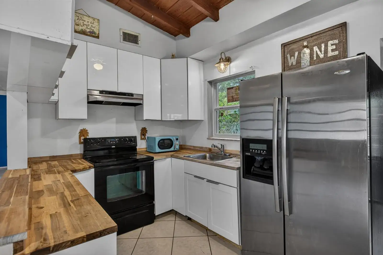 1425 SW 19th Avenue, Fort Lauderdale FL 33312 photo 3