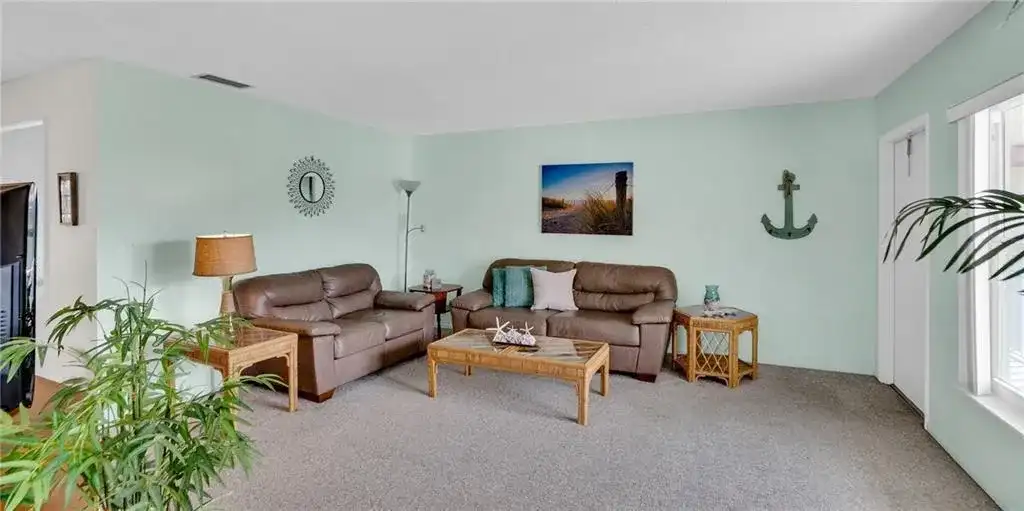 6 Vista Palm Lane # 202, Vero Beach FL 32962