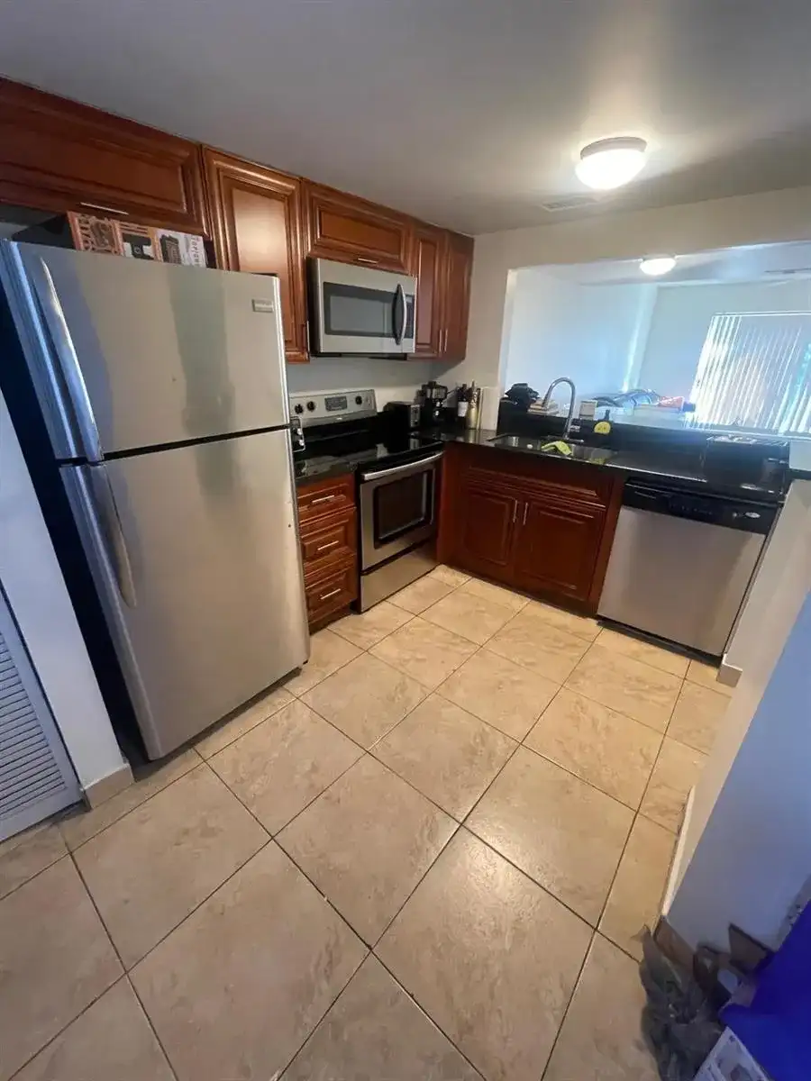 3910 NW 90th Avenue # 3910, Sunrise FL 33351