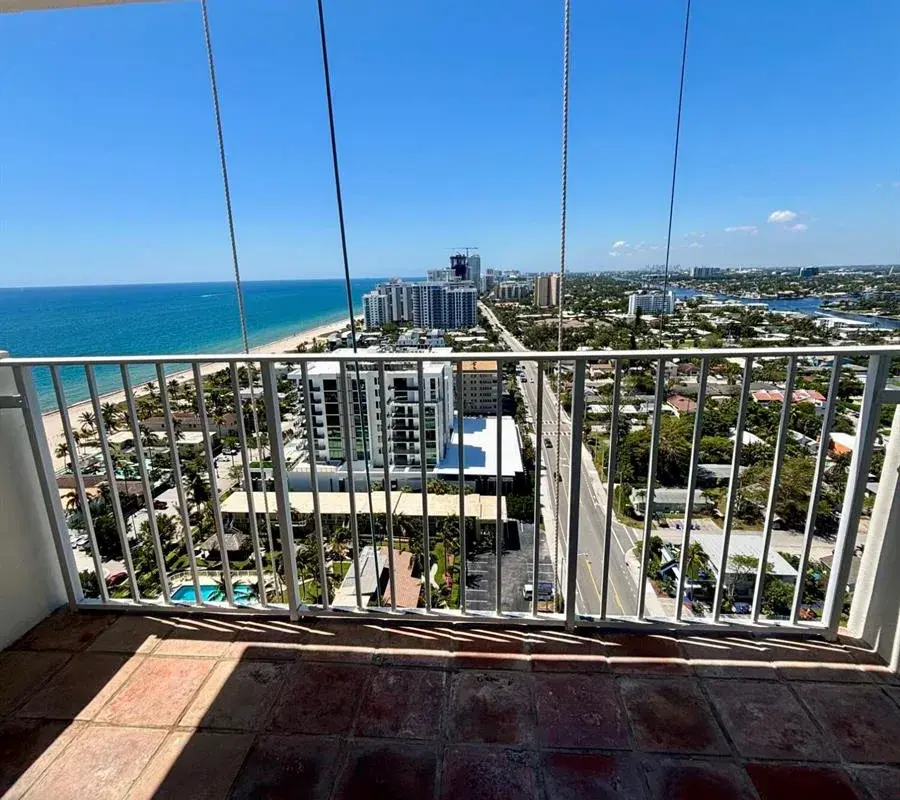 111 Briny Avenue # 14, Pompano Beach FL 33062