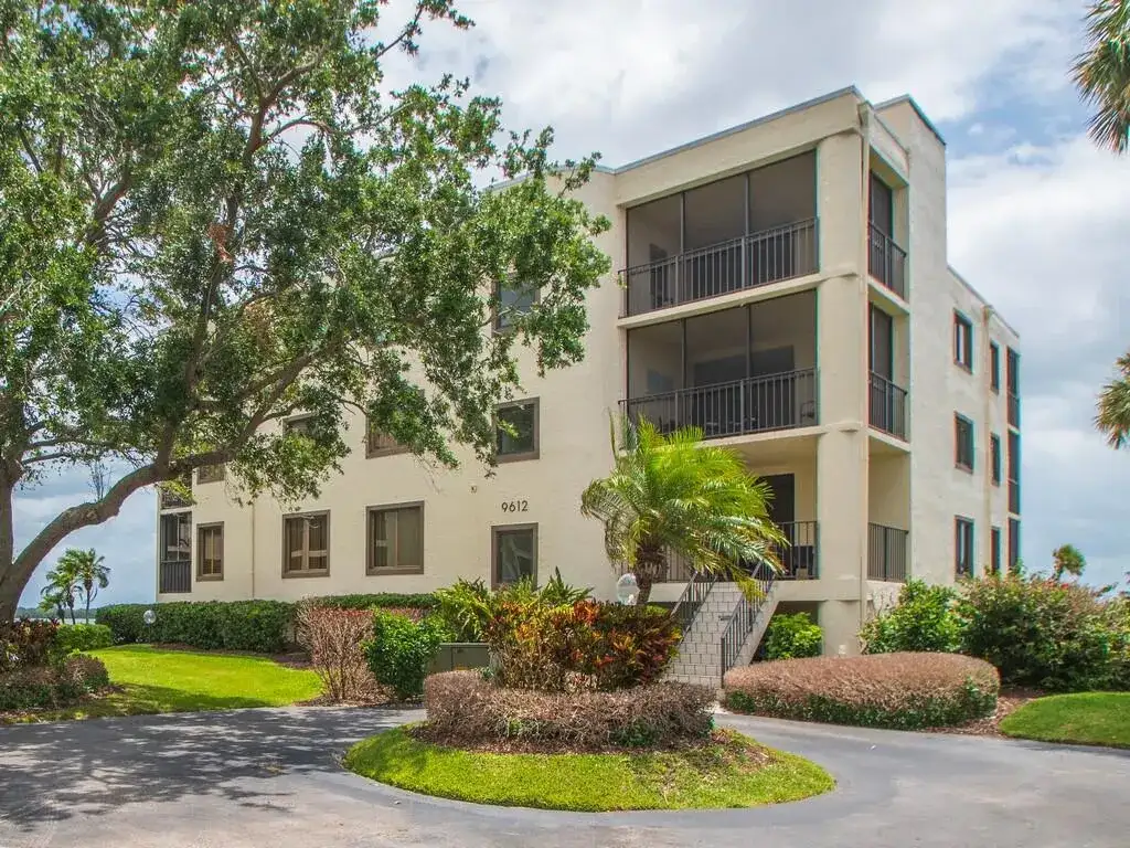 9612 Riverside Drive # 203, Sebastian FL 32958 photo 2