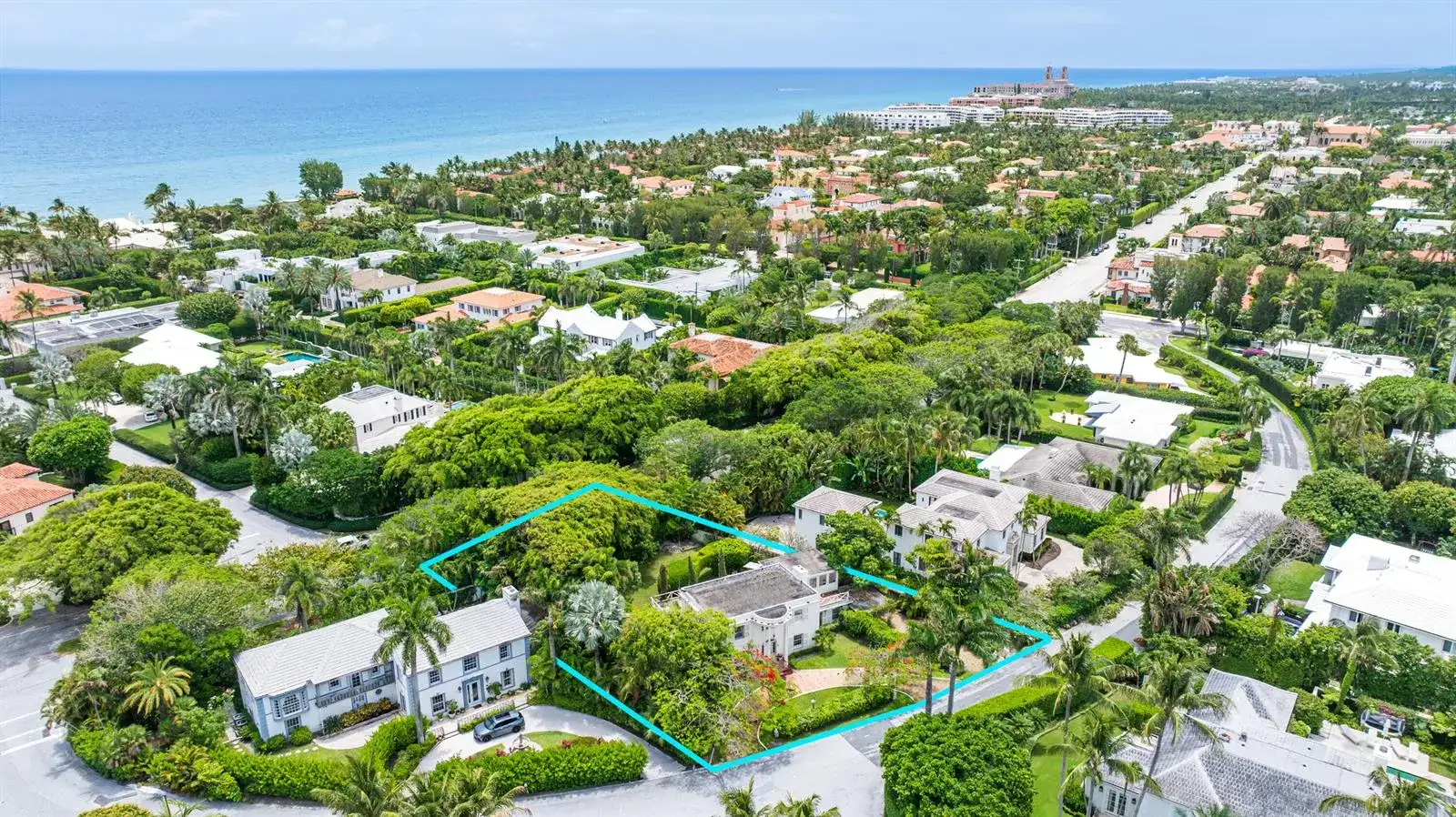 357 Crescent Drive, Palm Beach FL 33480 photo 2
