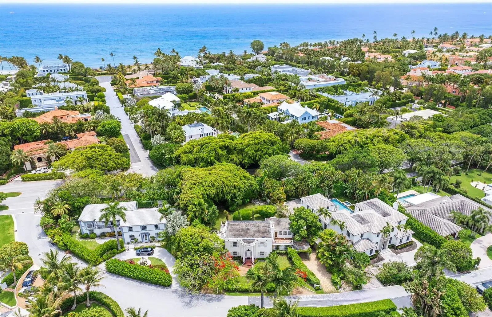 357 Crescent Drive, Palm Beach FL 33480 photo 3