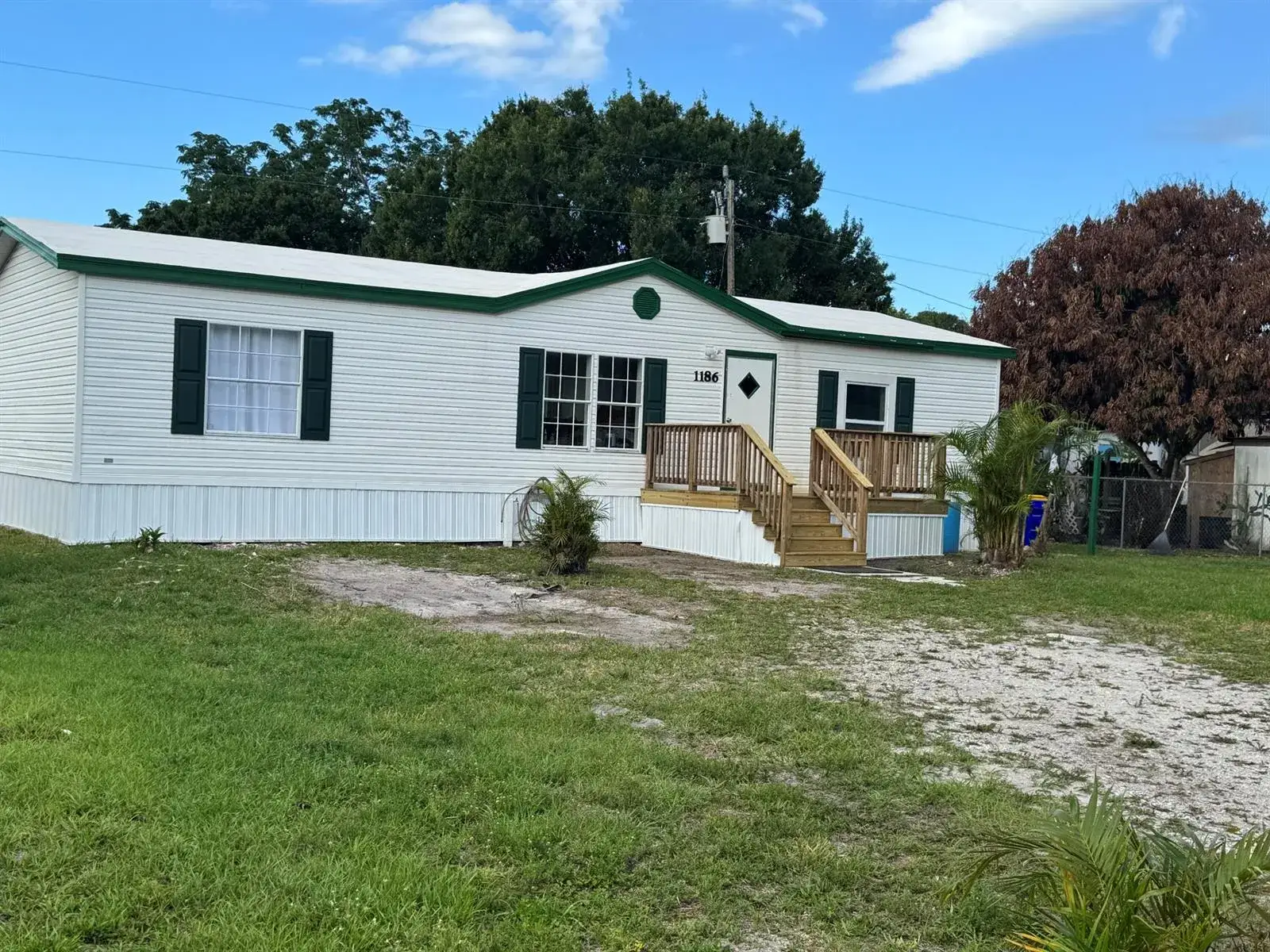 1186 SW Tropical Terrace, Stuart FL 34997
