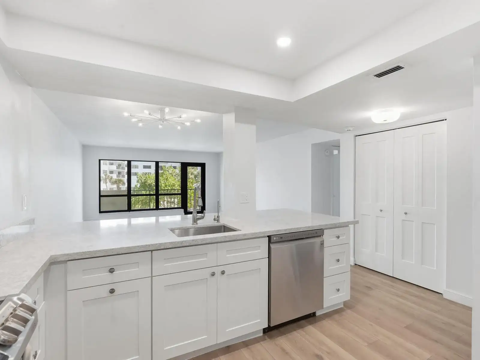 5000 N Ocean Boulevard # 306, Lauderdale By The Sea FL 33308 photo 4