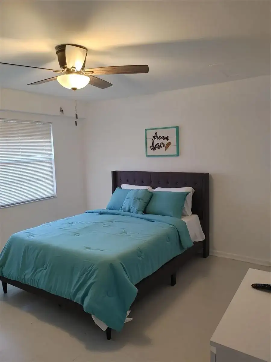 12900 SW 7th Court # 410b, Pembroke Pines FL 33027 photo 4