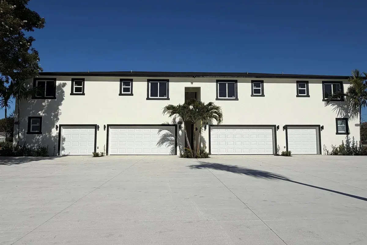 1112 Whitepine Drive # 1114, Wellington FL 33414