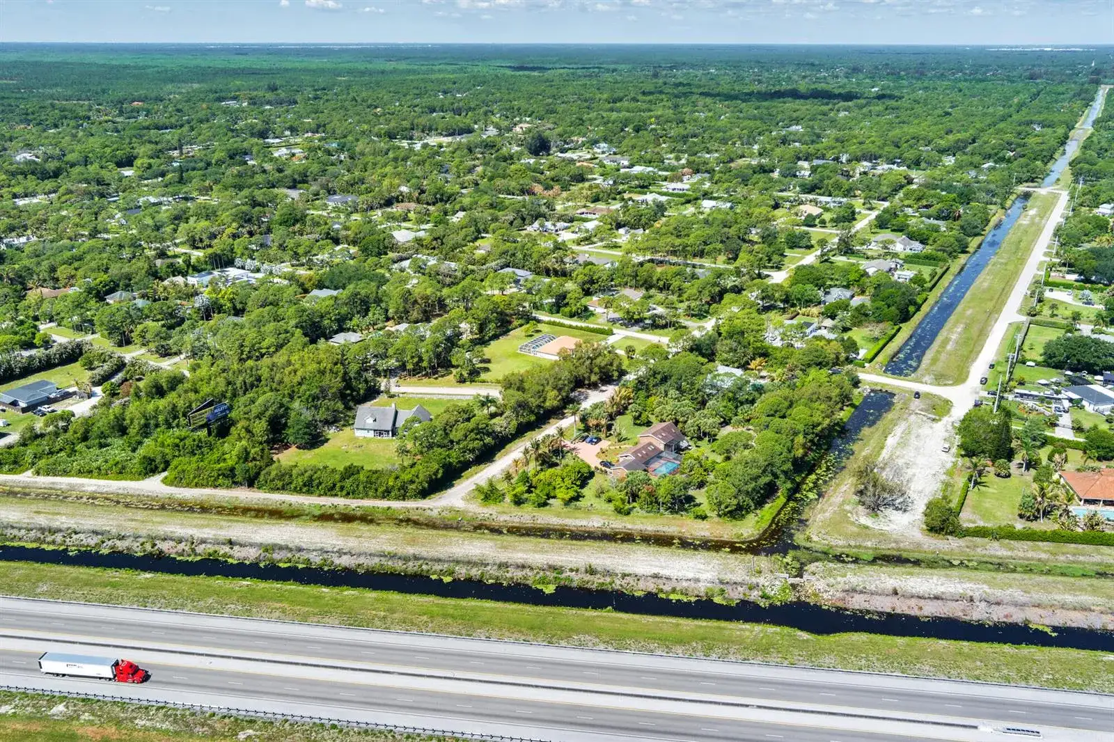159th Court N, FL photo 4