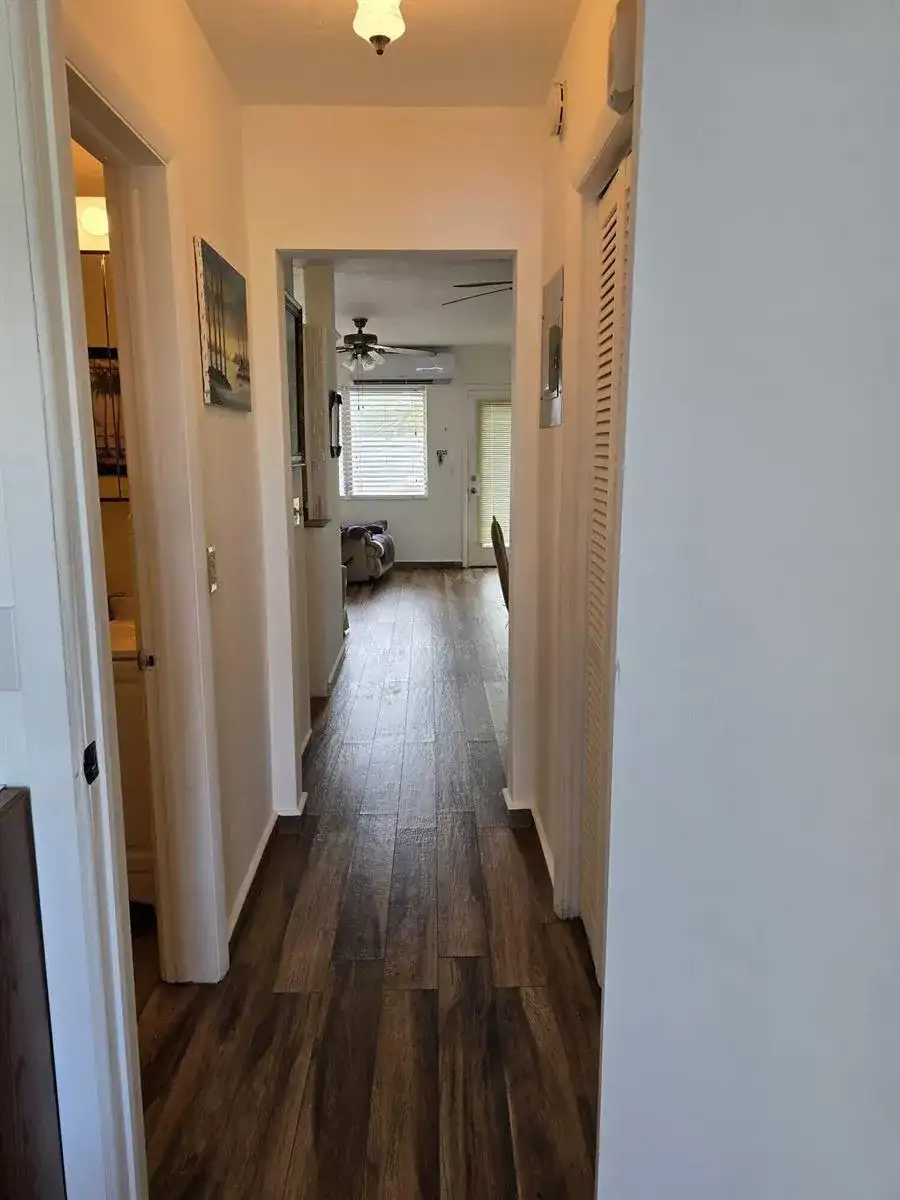 1000 SW 10th Avenue SW # 19p, Hallandale Beach FL 33009 photo 5