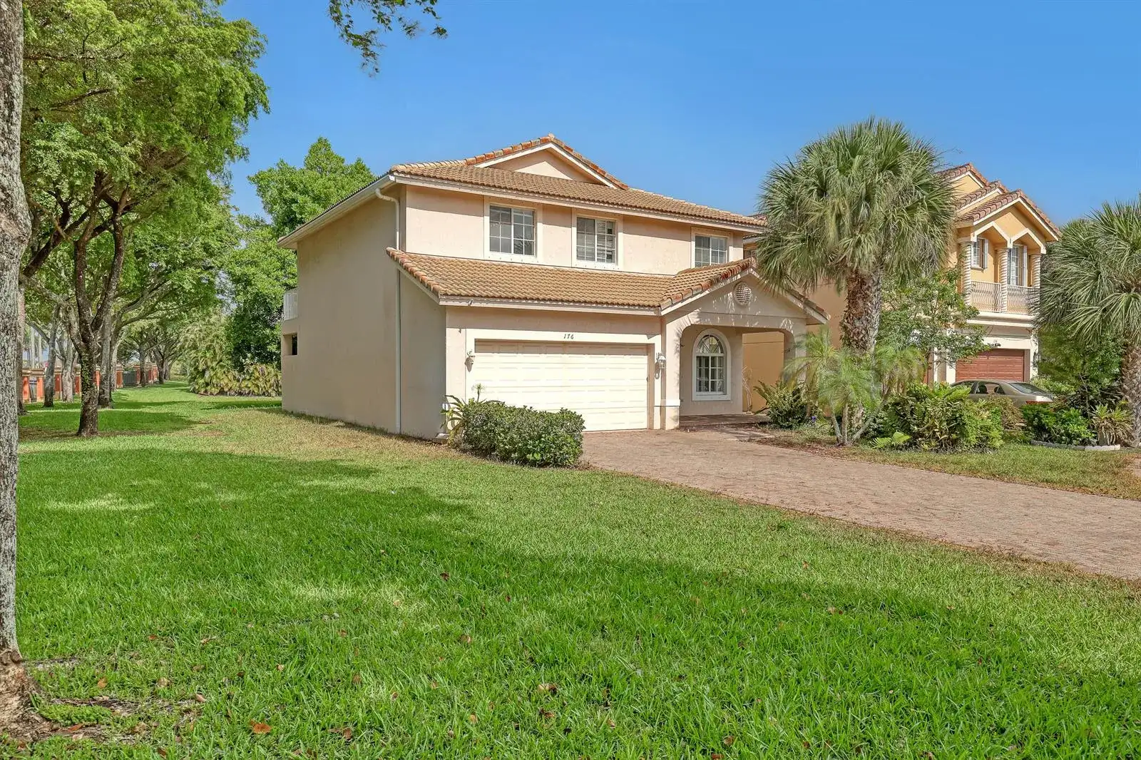 176 Bellezza Terrace, Royal Palm Beach FL 33411 photo 2