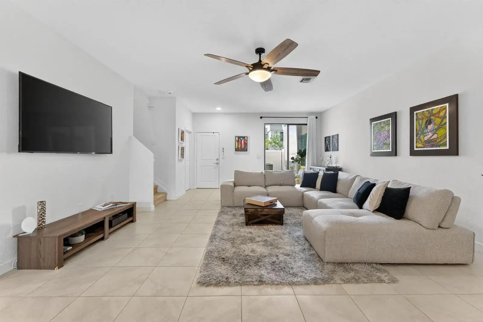 527 NW 17th Street, Fort Lauderdale FL 33311 photo 4