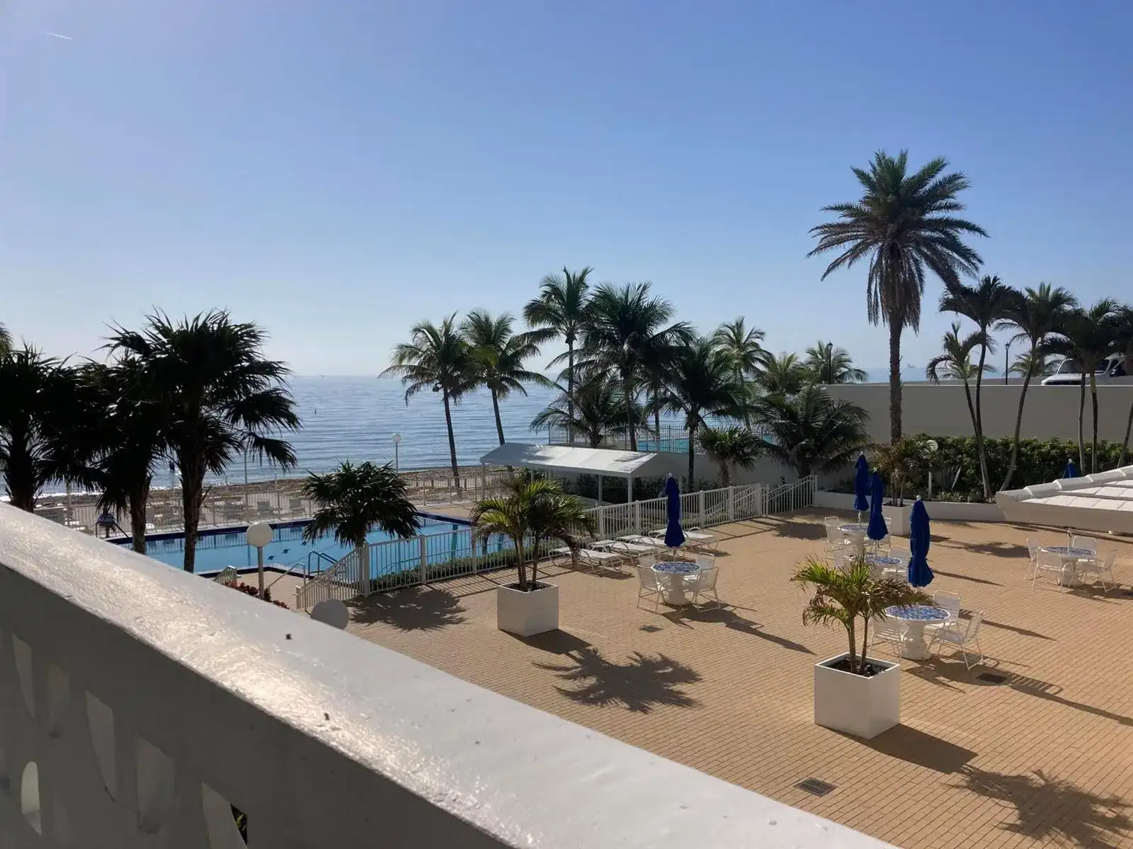 4010 Galt Ocean Drive Apt 206, Fort Lauderdale FL 33308