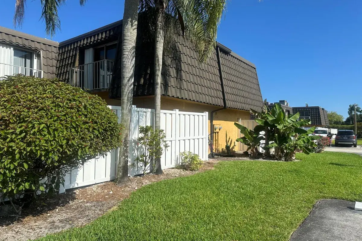 22240 Boca Rancho Drive # B, Boca Raton FL 33428