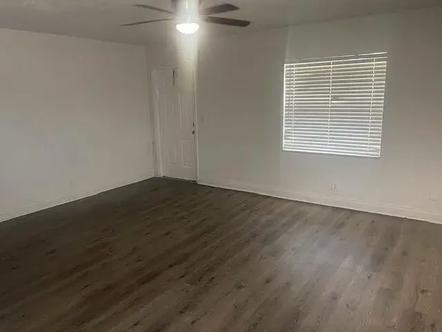1451 NW 20th Court # b, Fort Lauderdale FL 33311