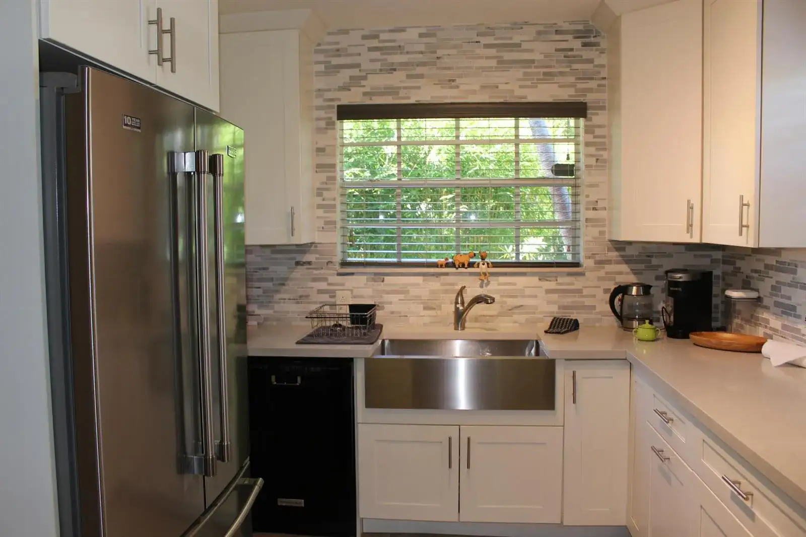 225 Gulfstream Boulevard, Boynton Beach FL 33435 photo 2