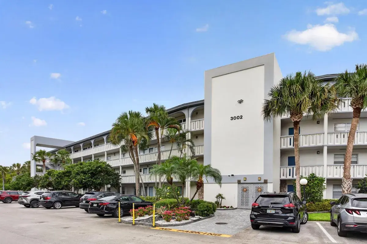 3002 Portofino Isle # E3, Coconut Creek FL 33066