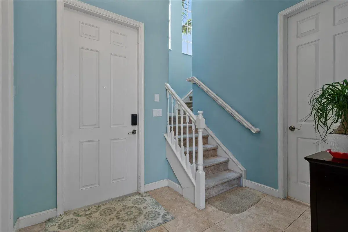 82 Stoney Drive, Palm Beach Gardens FL 33410