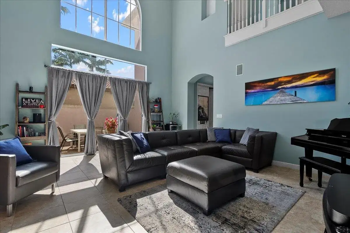 82 Stoney Drive, Palm Beach Gardens FL 33410 photo 4