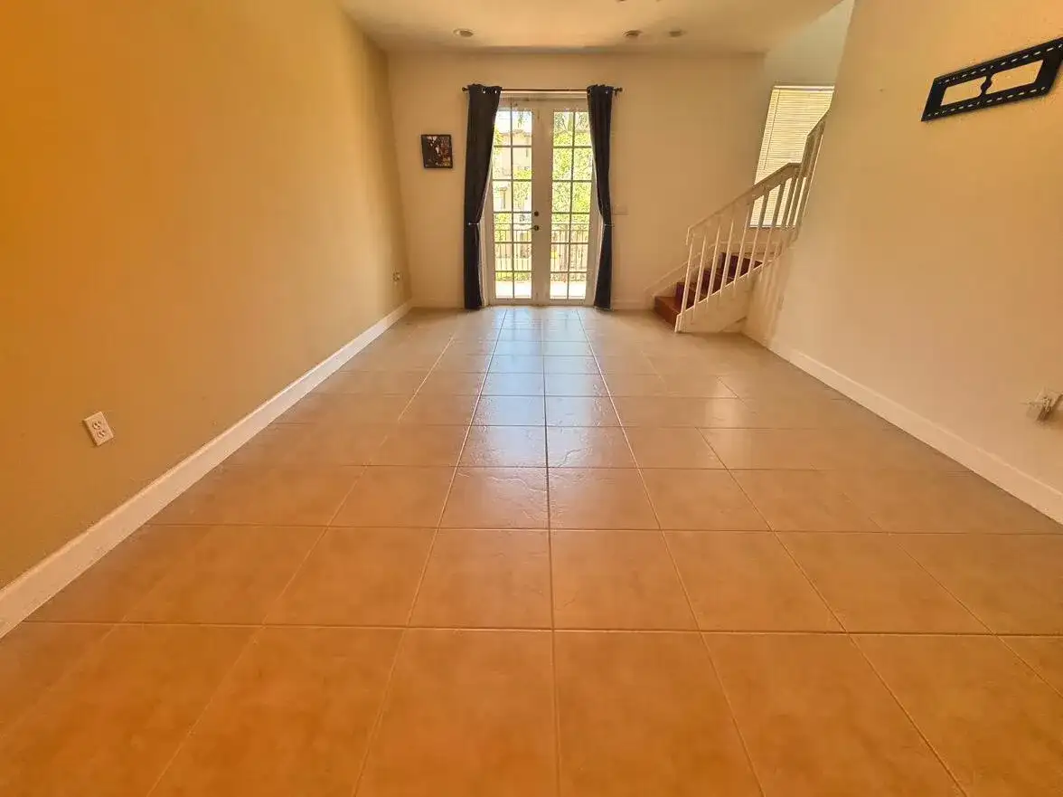 474 SW 147th Avenue, Pembroke Pines FL 33027 photo 5