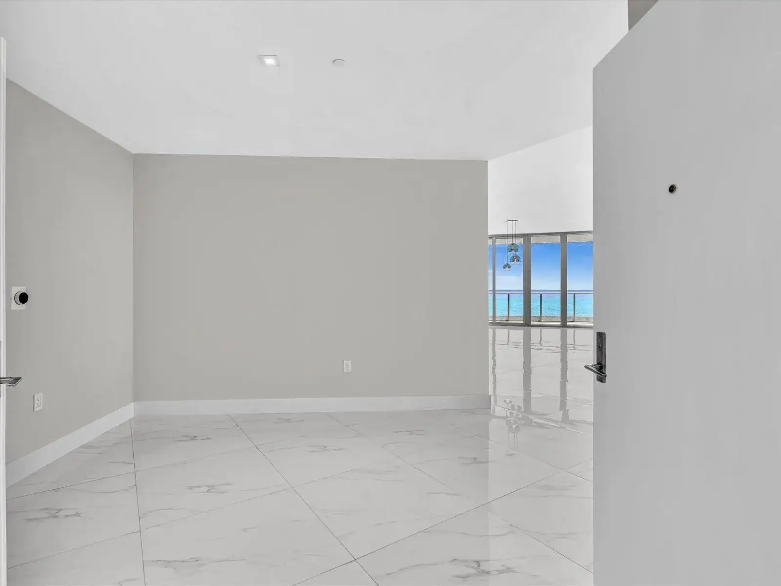 701 N Fort Lauderdale Beach Boulevard N # 802, Fort Lauderdale FL 33304 photo 4