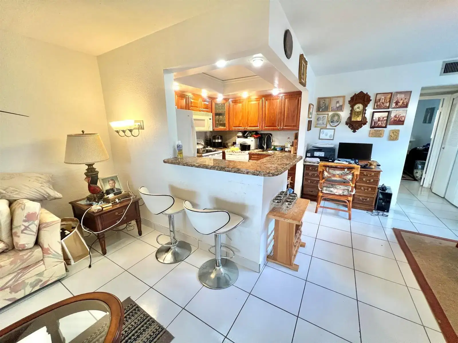 259 Saxony F # 259, Delray Beach FL 33446 photo 4