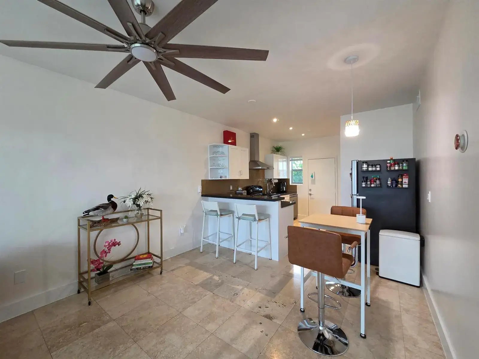 1045 Lenox Avenue # 6, Miami Beach FL 33139 photo 2